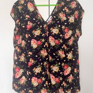 DR2 Black Floral V-Neck Blouse